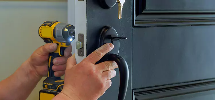 Locksmith Emergency Service Hutchinson