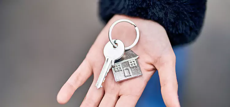 Trusted Broken Key Extraction Hutchinson