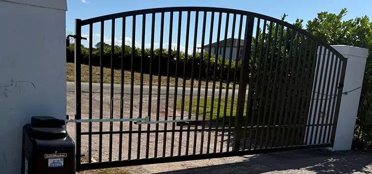 Driveway Fence Repair Hutchinson