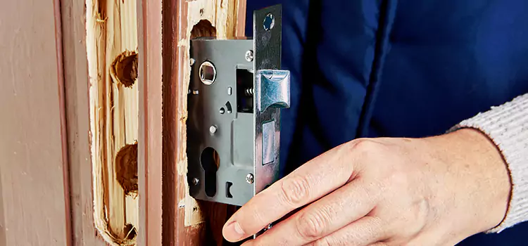 Garage Door Lock Replacement Hutchinson